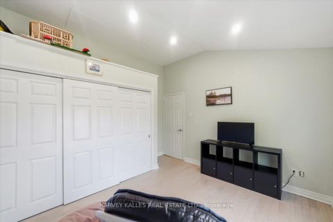 Photo 30 at 72 Walmer Road, North Richvale, Richmond Hill
