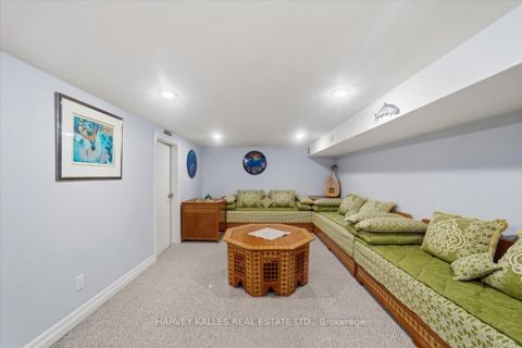 Photo 40 at 72 Walmer Road, North Richvale, Richmond Hill