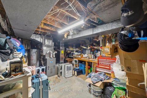 Photo 41 at 72 Walmer Road, North Richvale, Richmond Hill