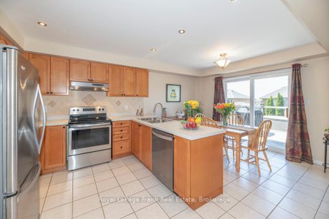 Photo 13 at 720 Ormond Drive, Samac, Oshawa