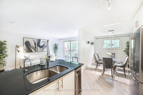 Photo 13 at 59 - 16 Evergreen Court, Ardagh, Barrie