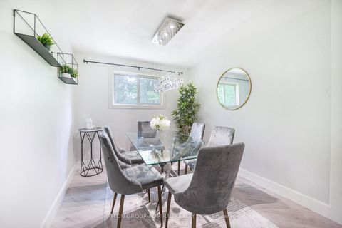Photo 14 at 59 - 16 Evergreen Court, Ardagh, Barrie