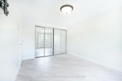 Photo 23 at 59 - 16 Evergreen Court, Ardagh, Barrie