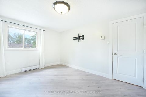 Photo 24 at 59 - 16 Evergreen Court, Ardagh, Barrie