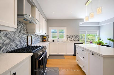 Photo 15 at 192 Muirfield Drive, Ardagh, Barrie