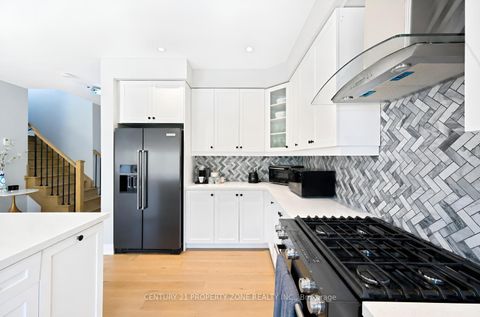 Photo 16 at 192 Muirfield Drive, Ardagh, Barrie