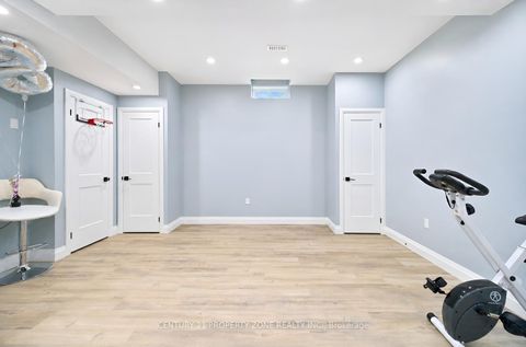 Photo 38 at 192 Muirfield Drive, Ardagh, Barrie