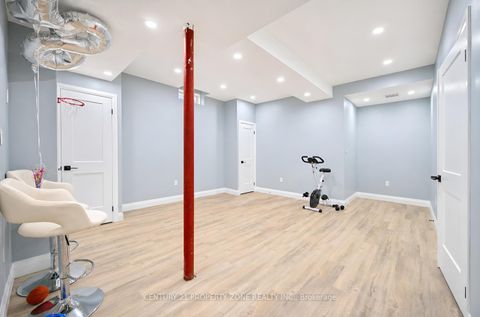 Photo 39 at 192 Muirfield Drive, Ardagh, Barrie