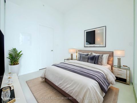 Photo 9 at 727 - 20 Bruyeres Mews, Waterfront Communities C1, Toronto