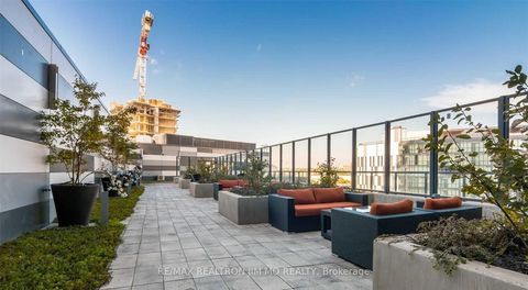 Photo 21 at 727 - 20 Bruyeres Mews, Waterfront Communities C1, Toronto