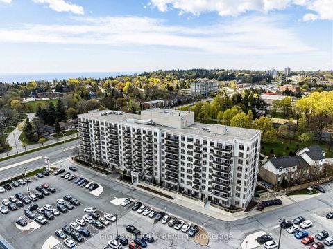 Photo 1 at PH01 - 3650 Kingston Road, Scarborough Village, Toronto
