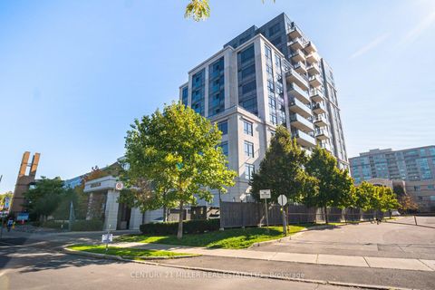 Photo 33 at Ph08 - 35 Saranac Boulevard, Lawrence, Toronto