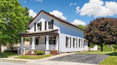Photo 1 at 11 Marietta Street, Uxbridge