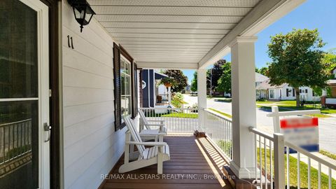Photo 2 at 11 Marietta Street, Uxbridge