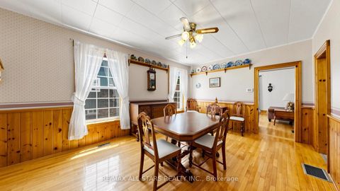 Photo 8 at 11 Marietta Street, Uxbridge