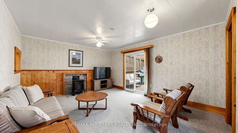 Photo 10 at 11 Marietta Street, Uxbridge