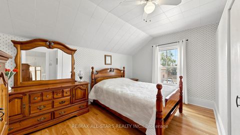 Photo 19 at 11 Marietta Street, Uxbridge