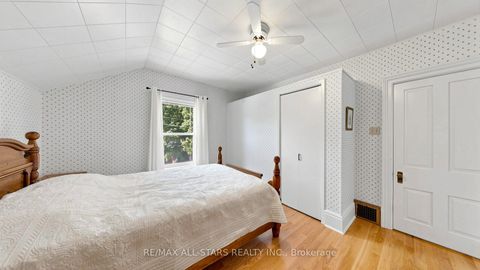 Photo 20 at 11 Marietta Street, Uxbridge