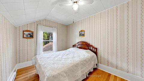 Photo 23 at 11 Marietta Street, Uxbridge