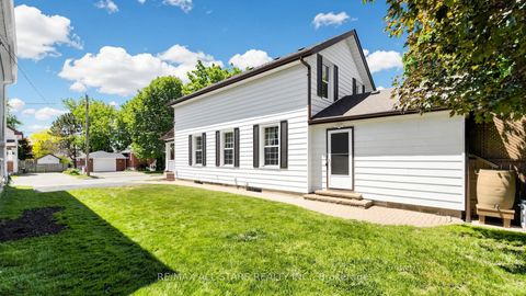 Photo 28 at 11 Marietta Street, Uxbridge