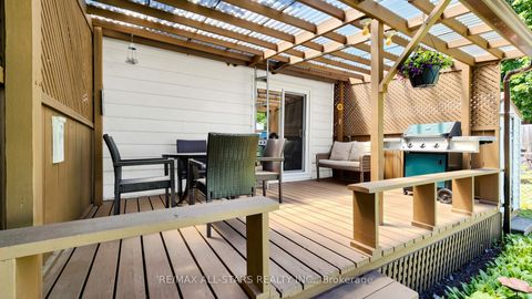 Photo 31 at 11 Marietta Street, Uxbridge