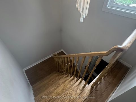 Photo 18 at 39 Lamay Crescent, Rouge E11, Toronto