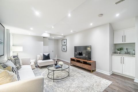 Photo 23 at 142 Maria Road, Wismer, Markham