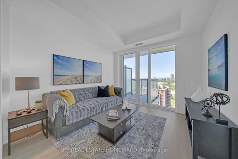 Photo 7 at 2039 - 20 Inn On The Park Drive, Don Mills, Toronto