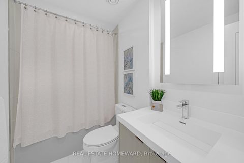 Photo 18 at 2039 - 20 Inn On The Park Drive, Don Mills, Toronto