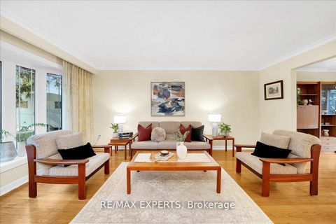 Photo 6 at 239 Mill Road, Markland Wood, Toronto
