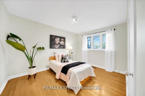 Photo 26 at 239 Mill Road, Markland Wood, Toronto