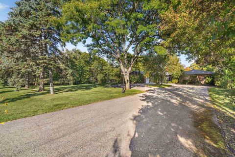 Photo 2 at 9799 Warden Avenue, Devil's Elbow, Markham