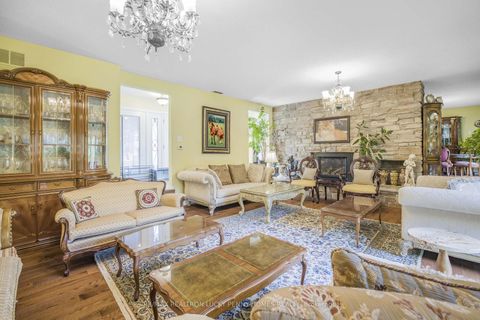 Photo 8 at 9799 Warden Avenue, Devil's Elbow, Markham