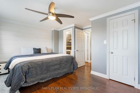 Photo 13 at 28 Raymond Crescent, Painswick South, Barrie