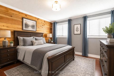 Photo 14 at 28 Raymond Crescent, Painswick South, Barrie