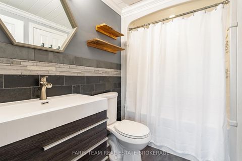 Photo 16 at 28 Raymond Crescent, Painswick South, Barrie