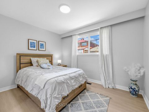 Photo 18 at 51 Tisdale Avenue, Victoria Village, Toronto