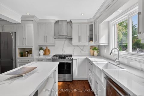 Photo 17 at 248 Forest Drive, West Woodbridge, Vaughan