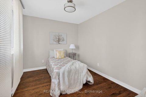 Photo 32 at 248 Forest Drive, West Woodbridge, Vaughan