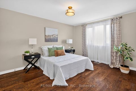 Photo 33 at 248 Forest Drive, West Woodbridge, Vaughan