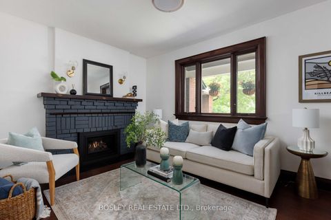 Photo 5 at 249 Gainsborough Road, Woodbine Corridor, Toronto