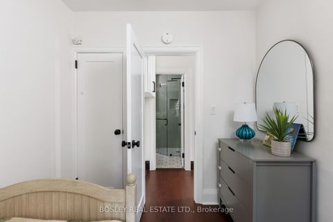 Photo 11 at 249 Gainsborough Road, Woodbine Corridor, Toronto