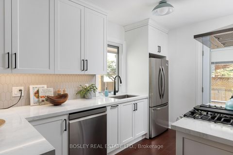 Photo 18 at 249 Gainsborough Road, Woodbine Corridor, Toronto