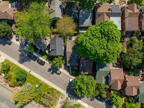 Photo 40 at 249 Gainsborough Road, Woodbine Corridor, Toronto