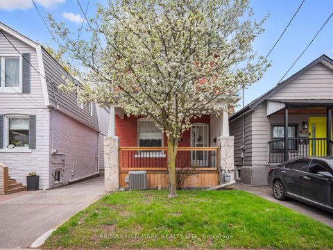 Photo 0 at 326 Cedarvale Avenue, Lumsden, Toronto