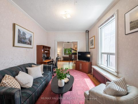 Photo 12 at 326 Cedarvale Avenue, Lumsden, Toronto