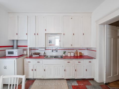 Photo 18 at 326 Cedarvale Avenue, Lumsden, Toronto