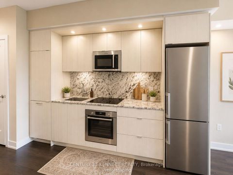 Photo 4 at 706 - 30 Inn On The Park Drive, Don Mills, Toronto