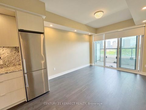 Photo 8 at 706 - 30 Inn On The Park Drive, Don Mills, Toronto