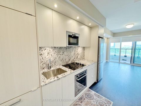 Photo 13 at 706 - 30 Inn On The Park Drive, Don Mills, Toronto